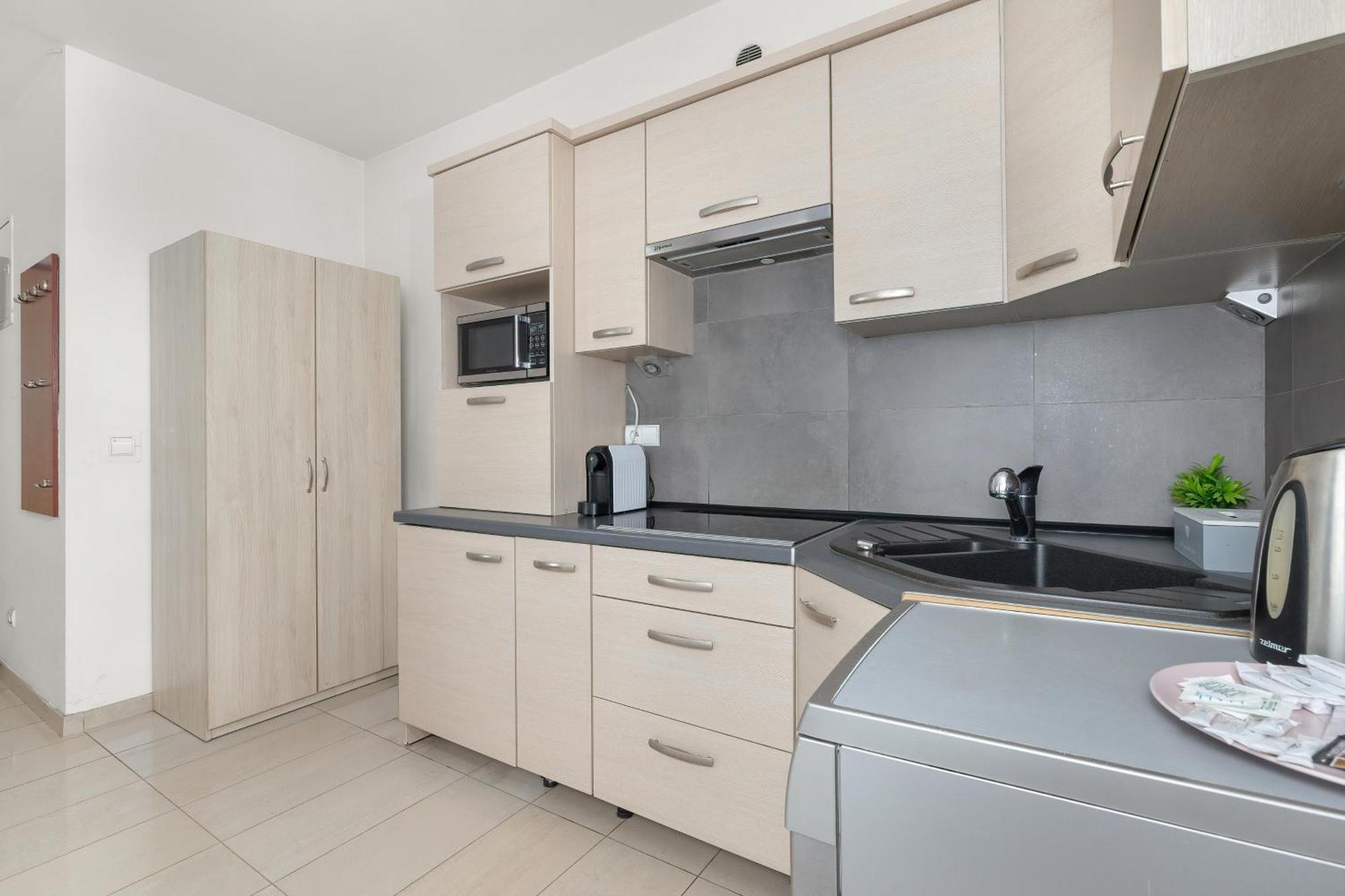 Przestronne Apartamenty W Zakopanem Z Trzema Sypialniami I Parkingiem By Noclegi Renters Экстерьер фото