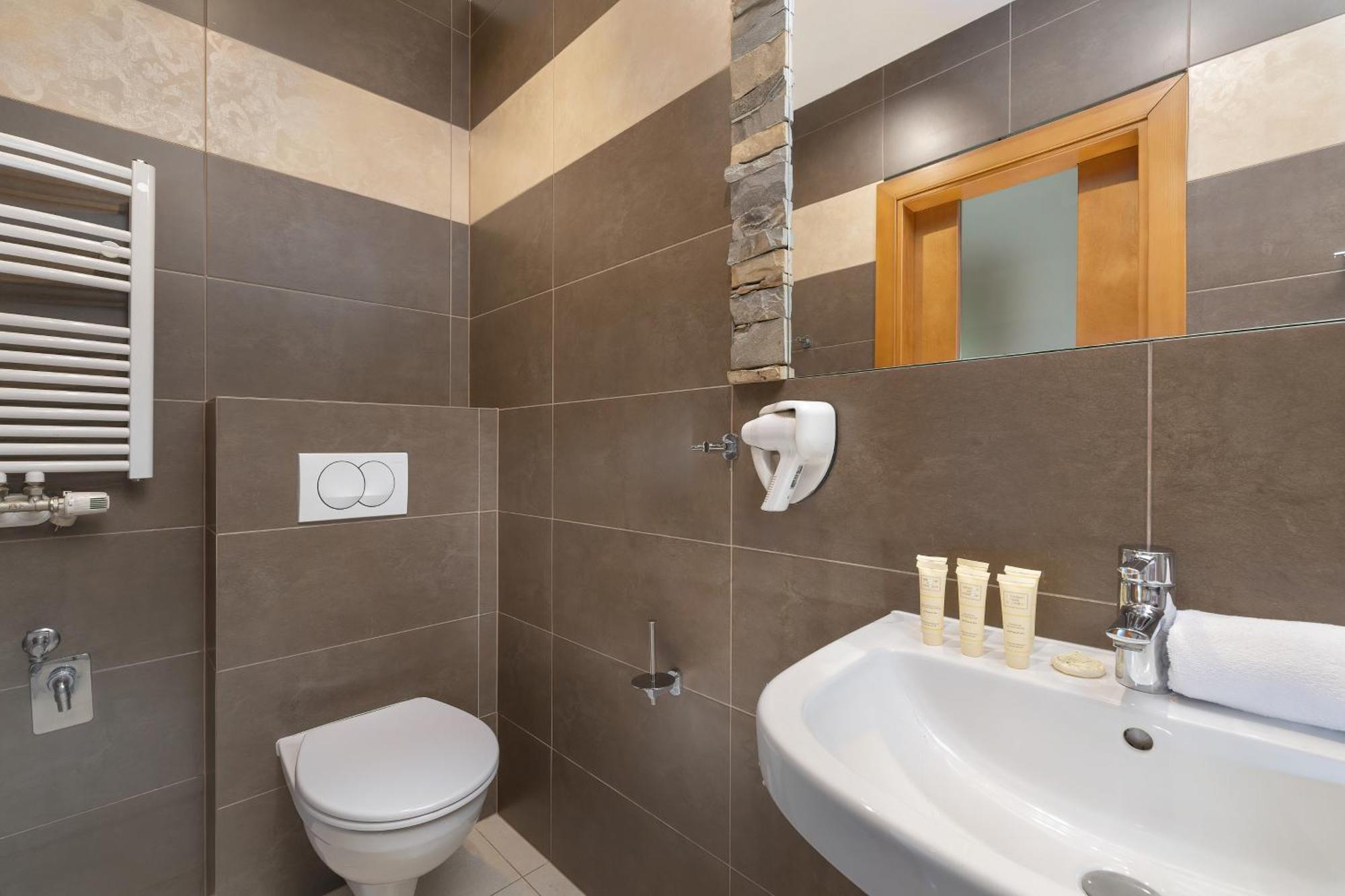 Przestronne Apartamenty W Zakopanem Z Trzema Sypialniami I Parkingiem By Noclegi Renters Экстерьер фото