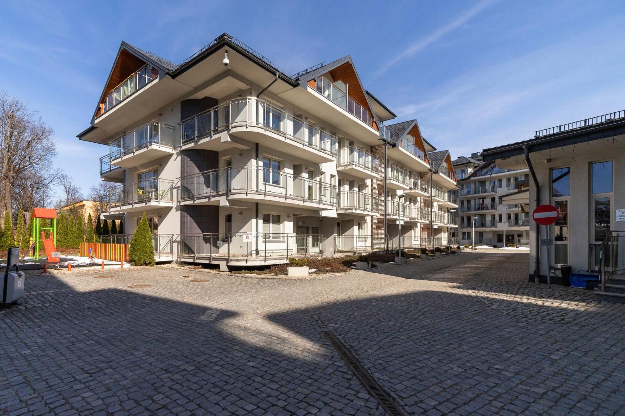 Przestronne Apartamenty W Zakopanem Z Trzema Sypialniami I Parkingiem By Noclegi Renters Экстерьер фото